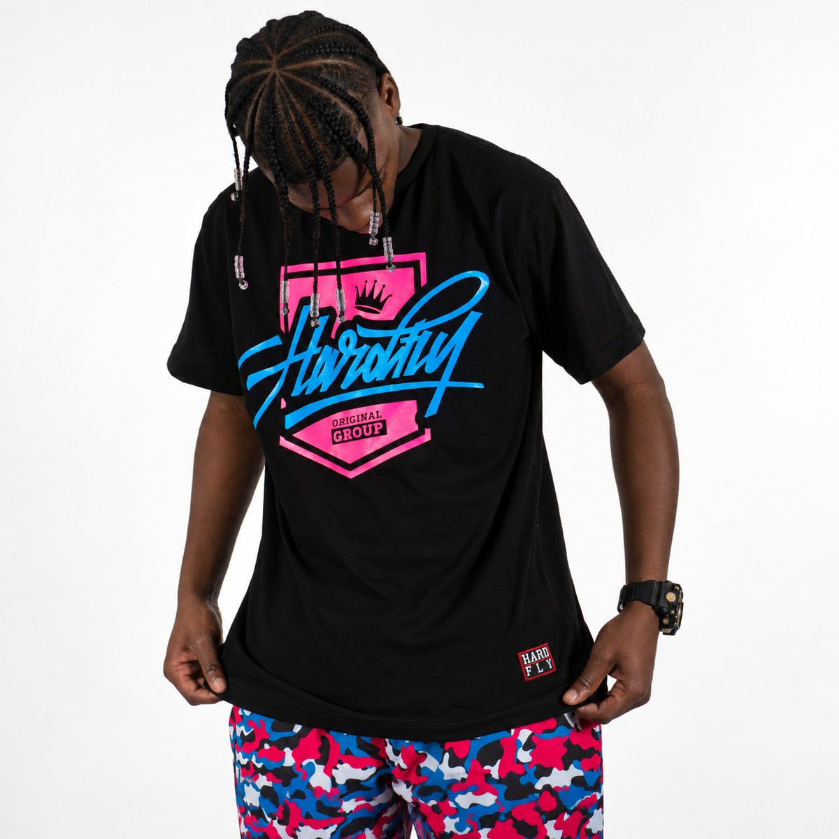 Polera Escudo Rosado – Negra
