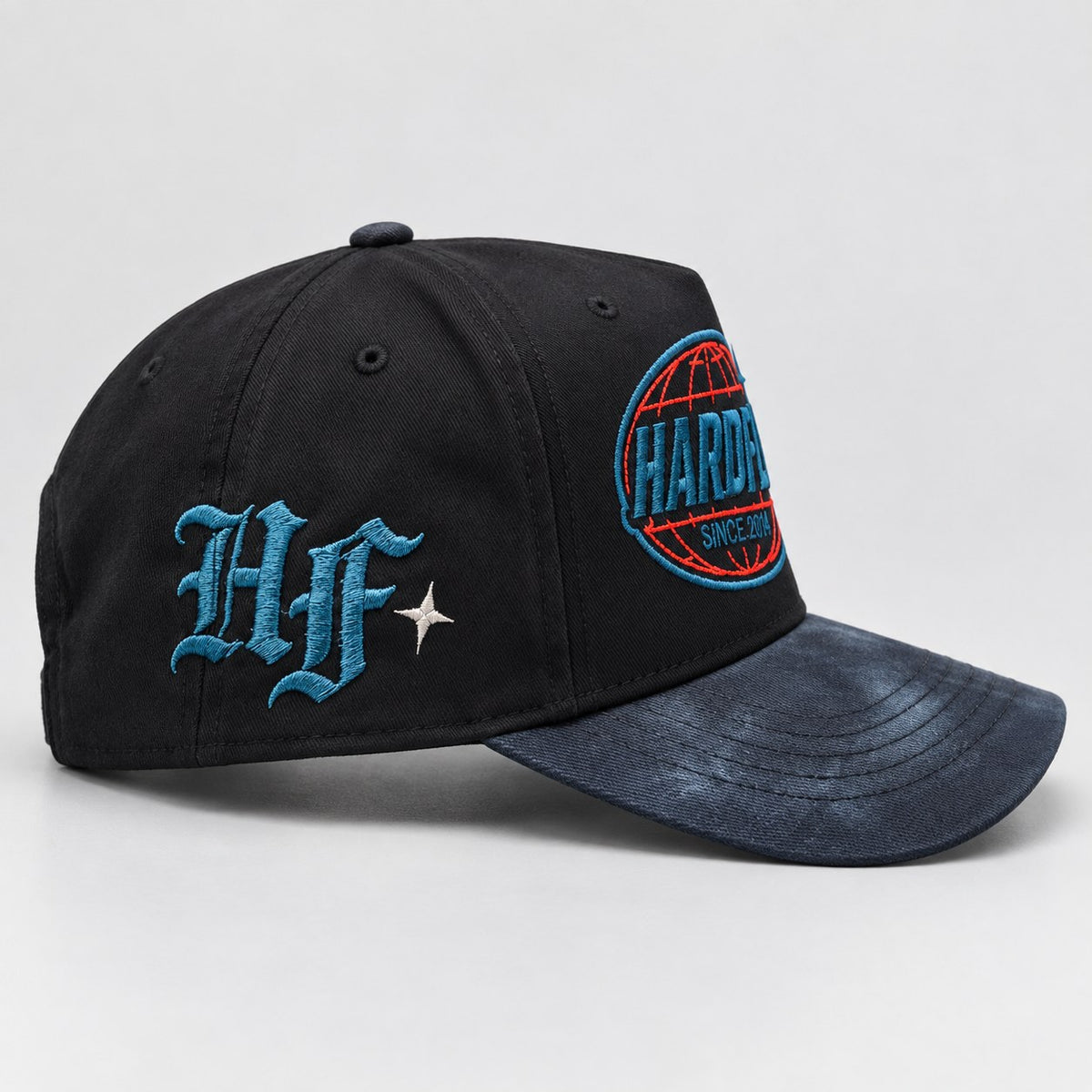 Gorra HARDFLY Since 2014 – Negro/Tie-Dye Azul