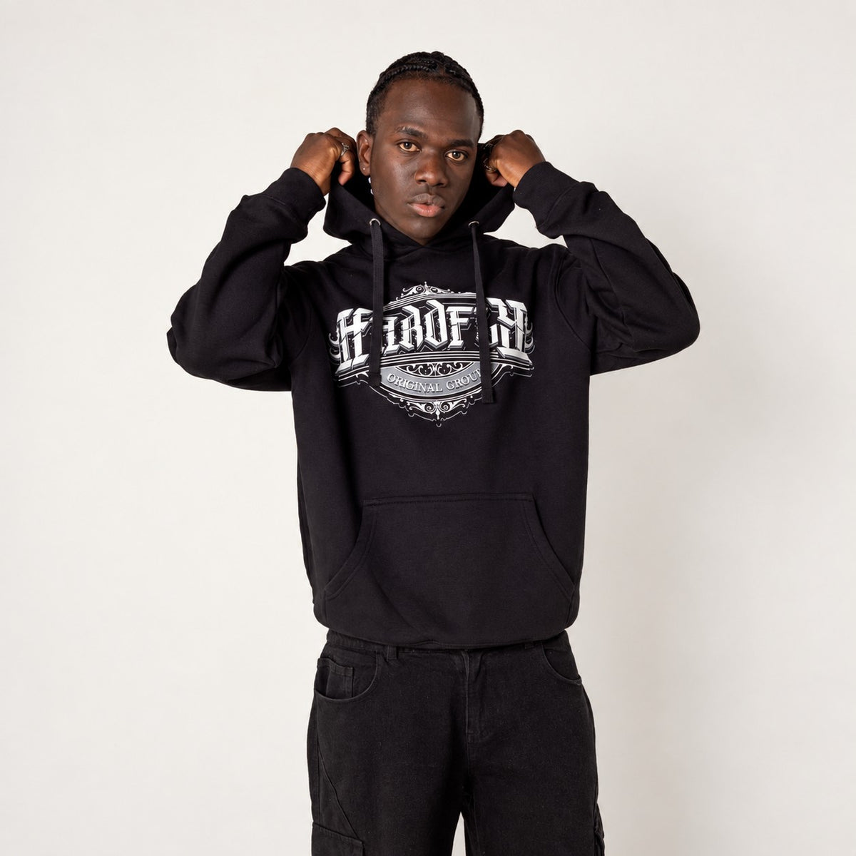 Hoodie Escudo Hardfly – Negro