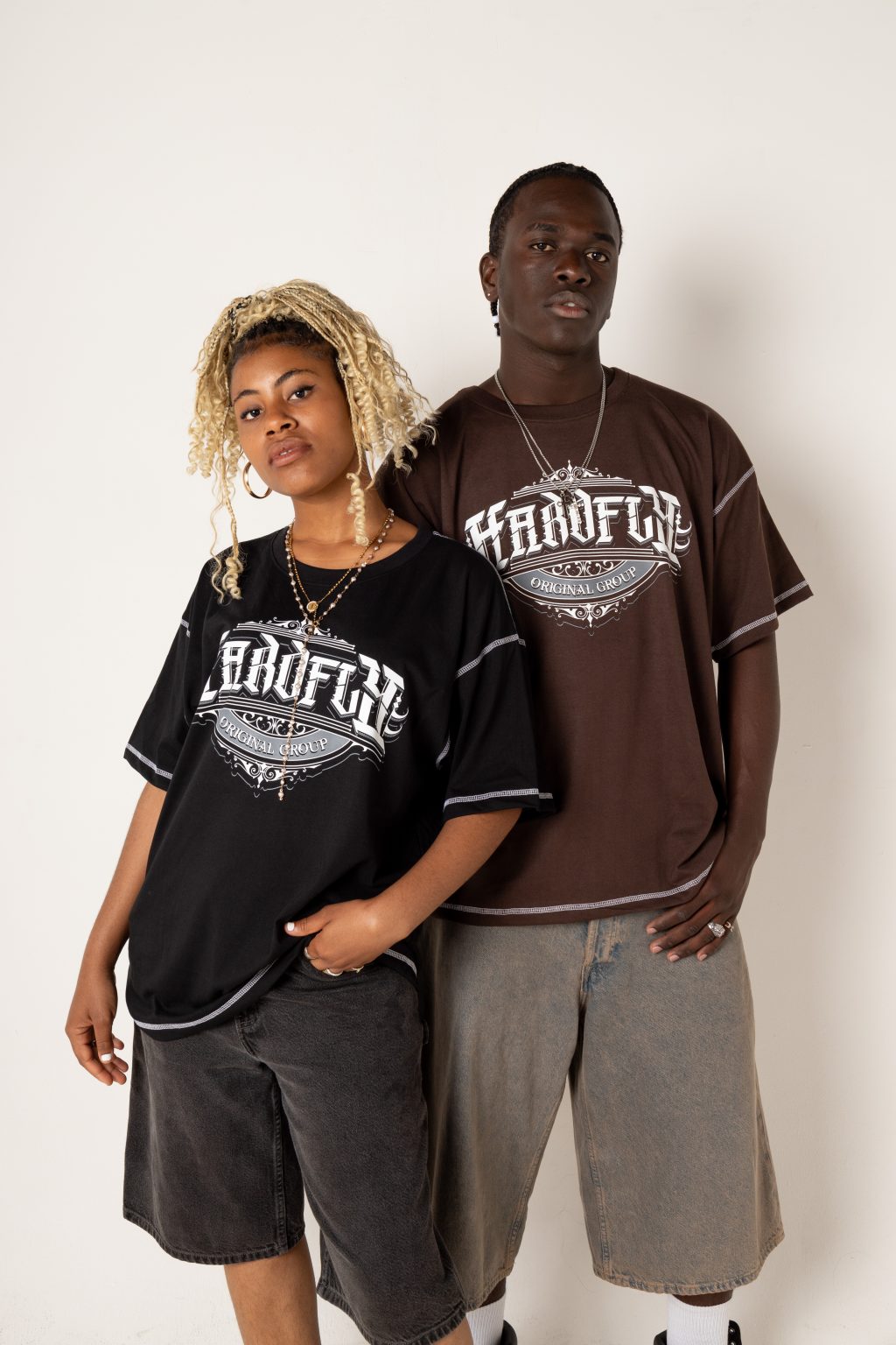 POLERA COLOR NEGRO DROP ANIVERSARY 10 / LOWRIDER