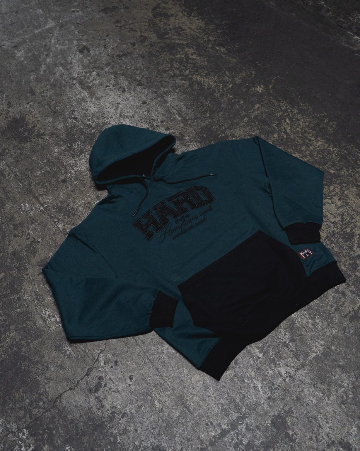 HOODIE OVERSIZE VERDE PETROLEO/NEGRO